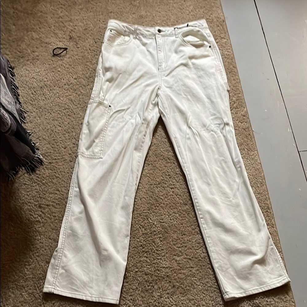 Vanilla Star White Cargo Pants with Classic Design